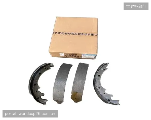 为何部分国产防坠器在连续高频使用后，其刹车片摩擦系数的热衰减效应会导致下降体验出现“断崖式”变化？